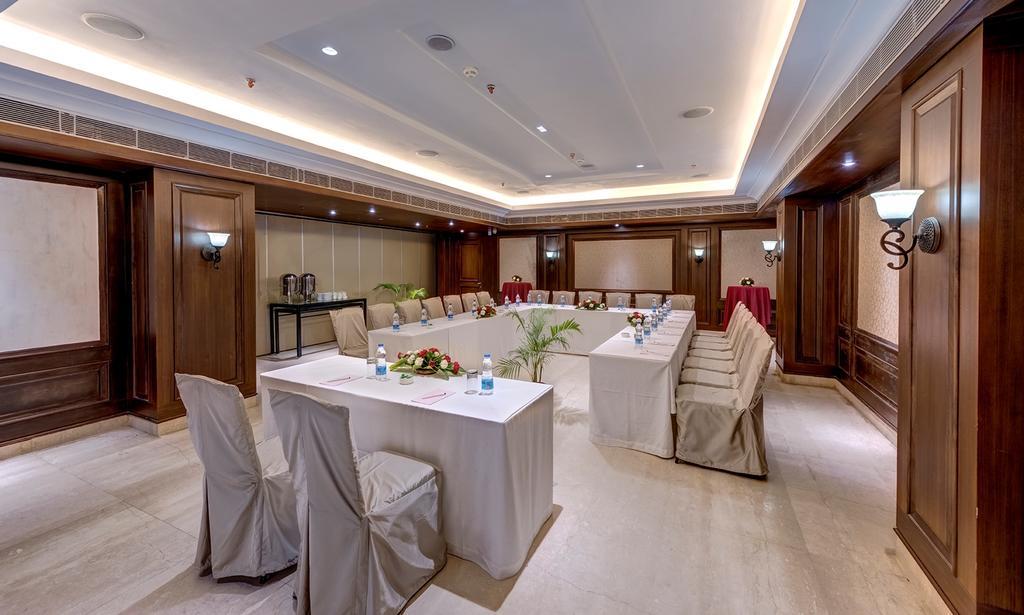 The Astor Hotel Kolkata Luaran gambar
